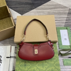 Gucci Hobo Bags